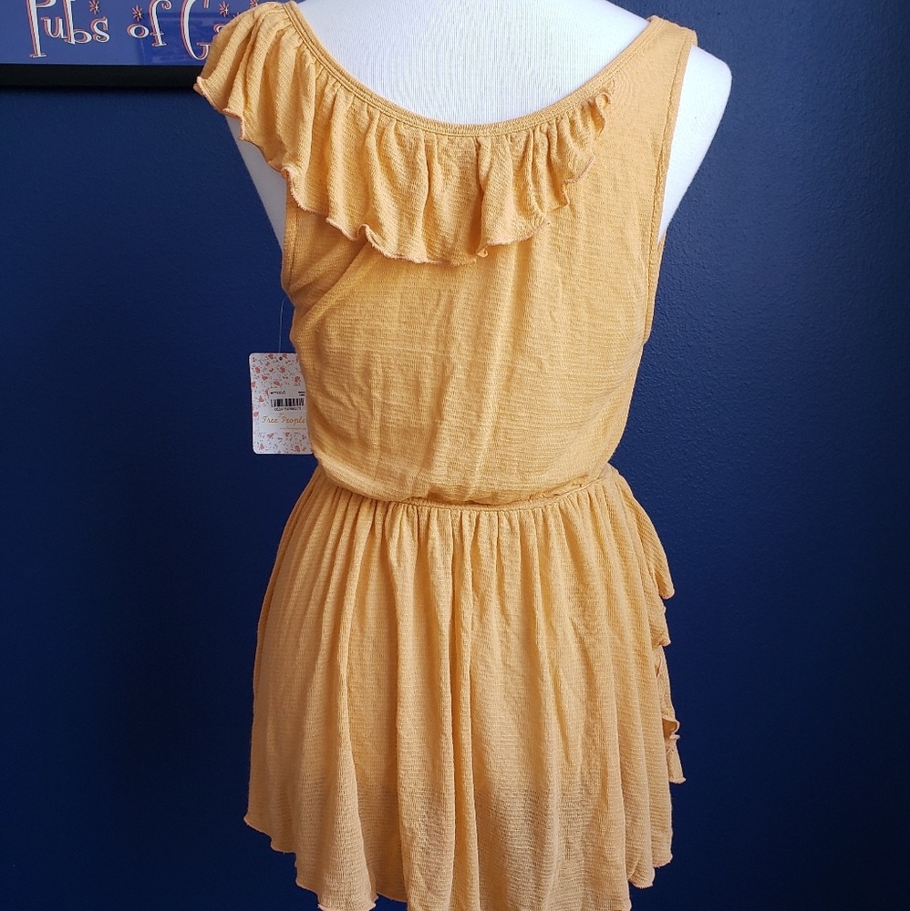 Free People Float Away Ruffle Tank NWT - Picture 4 of 6